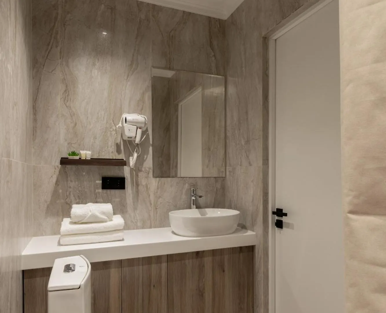 Apartment Апартаменты 8 На Байтурсынова 65А Almaty Kasachstan
